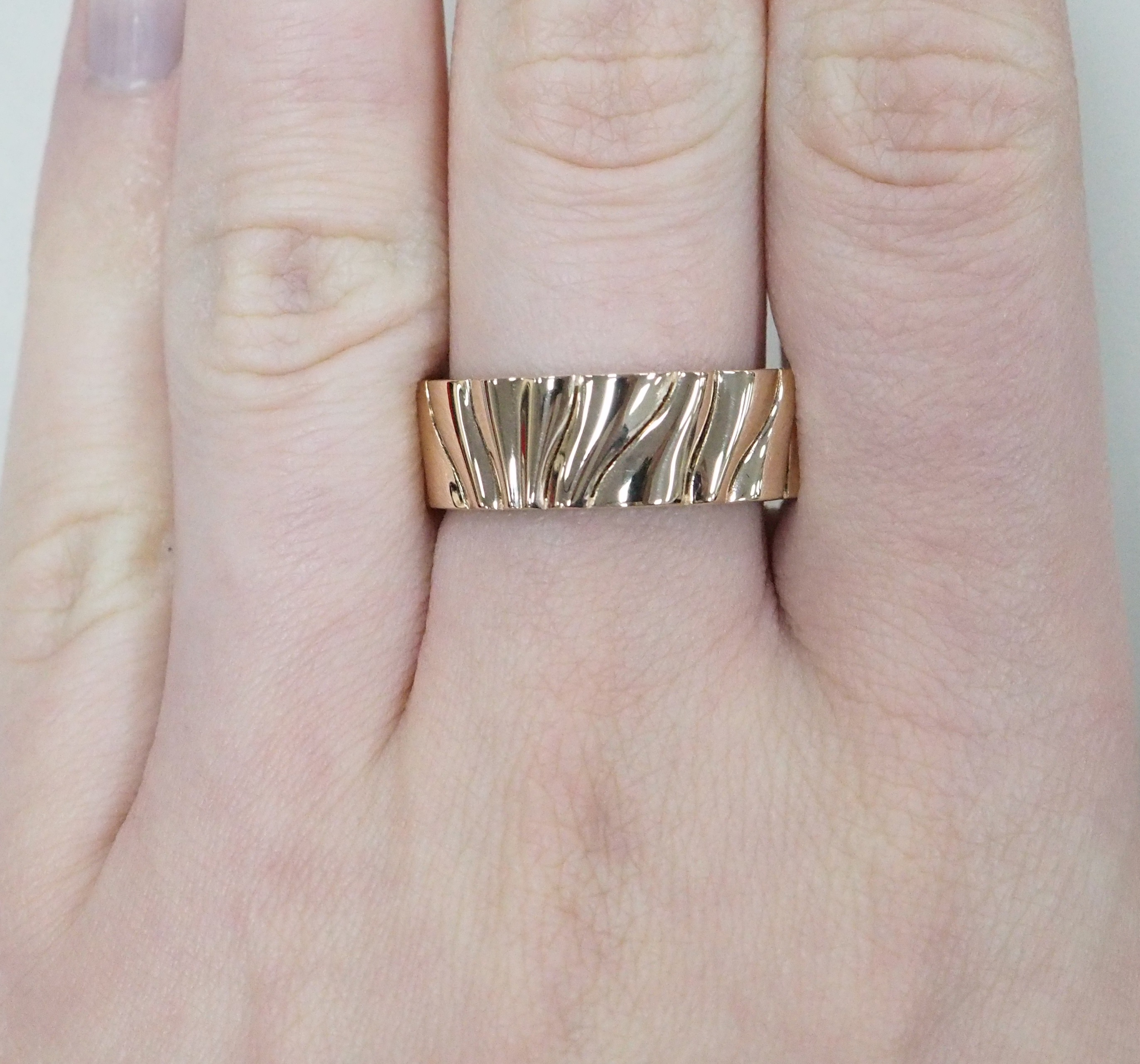 Кольцо из золота